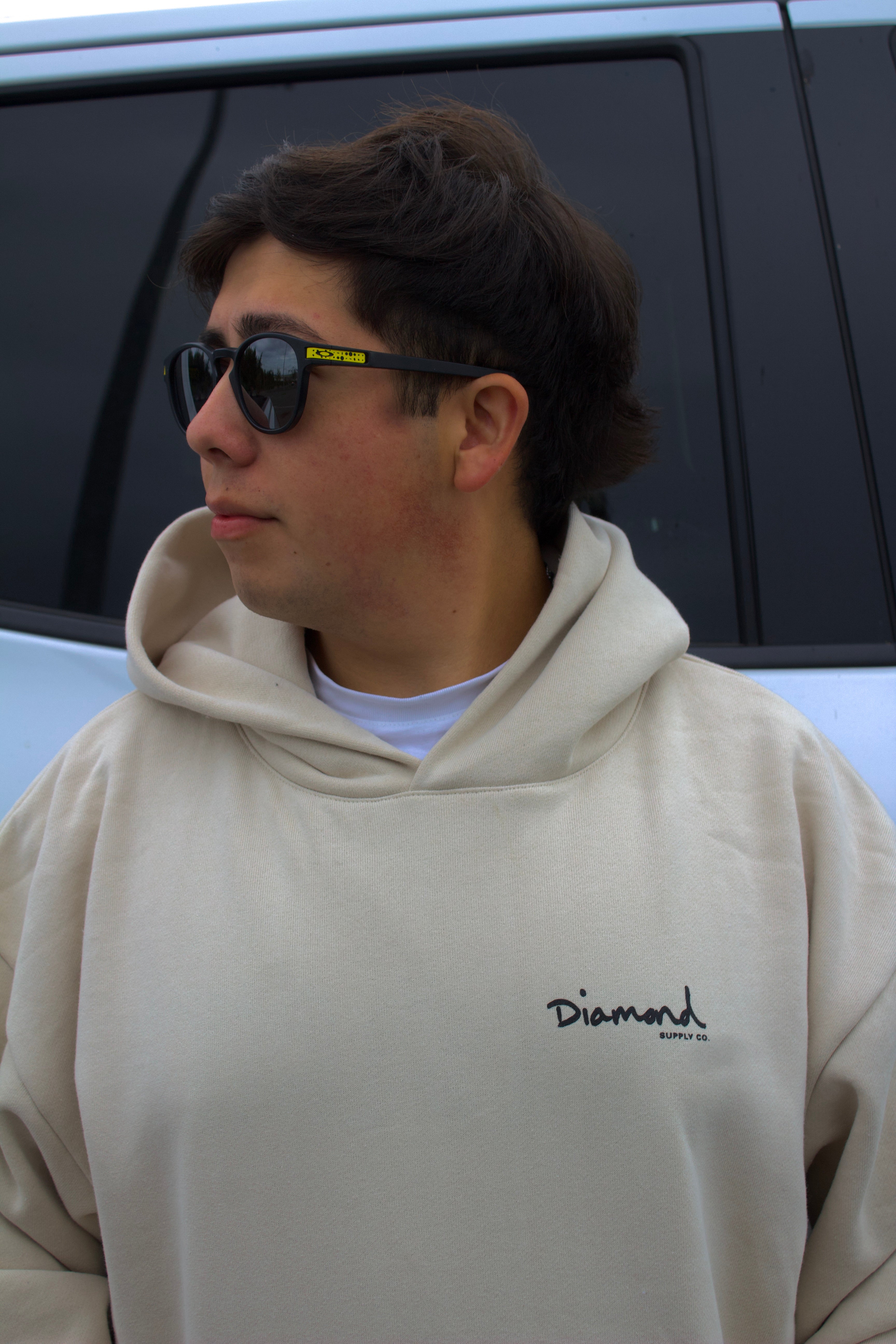 Poleron Diamond Supply Mini OG Script Ivory